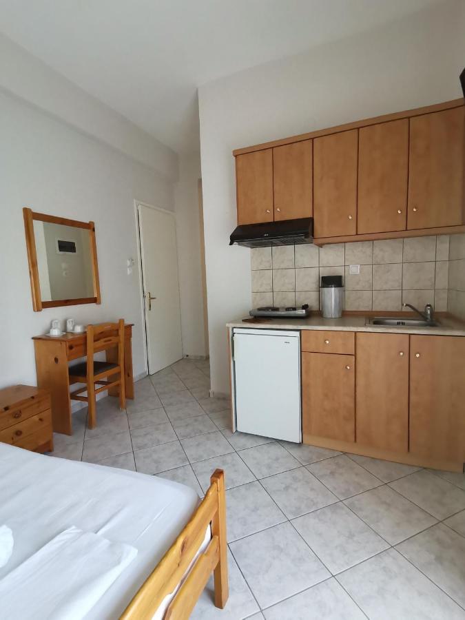 Helios Apartments Ліменарія Екстер'єр фото