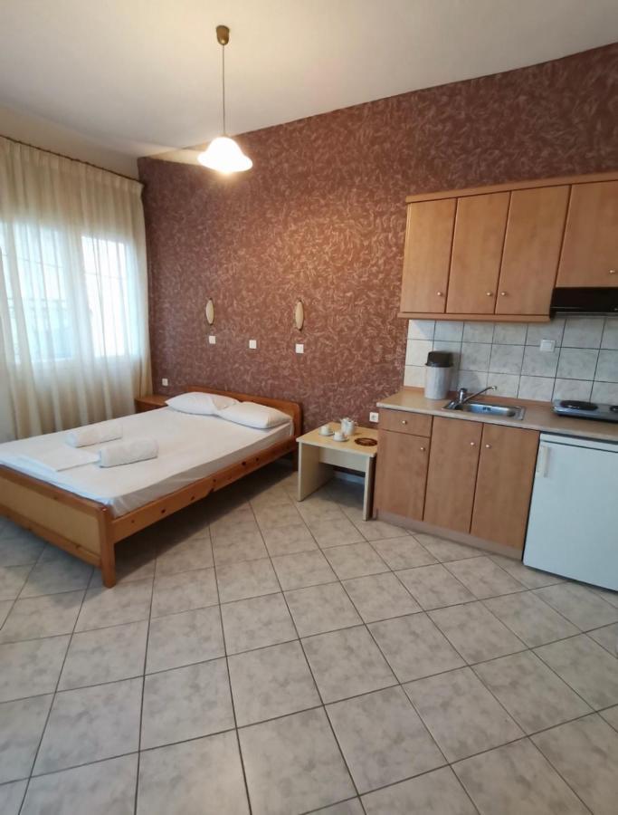 Helios Apartments Ліменарія Екстер'єр фото