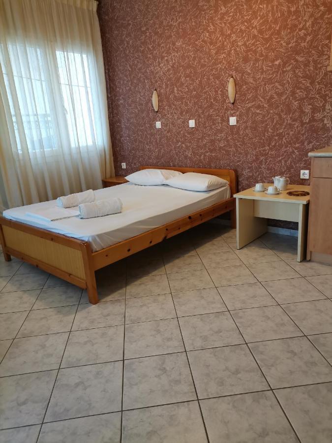 Helios Apartments Ліменарія Екстер'єр фото
