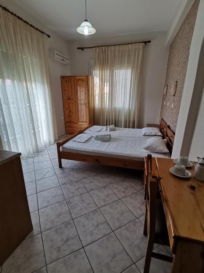 Helios Apartments Ліменарія Екстер'єр фото